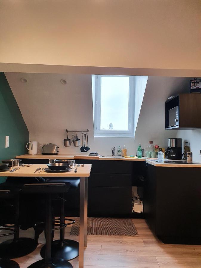 Le Nantais - Appartement Avec Chambre - Hypercentre De Nantes Buitenkant foto