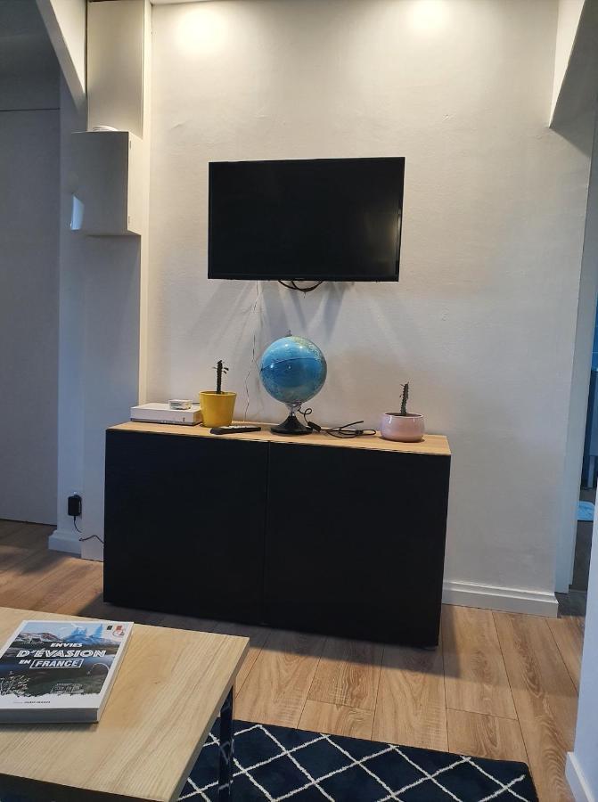 Le Nantais - Appartement Avec Chambre - Hypercentre De Nantes Buitenkant foto