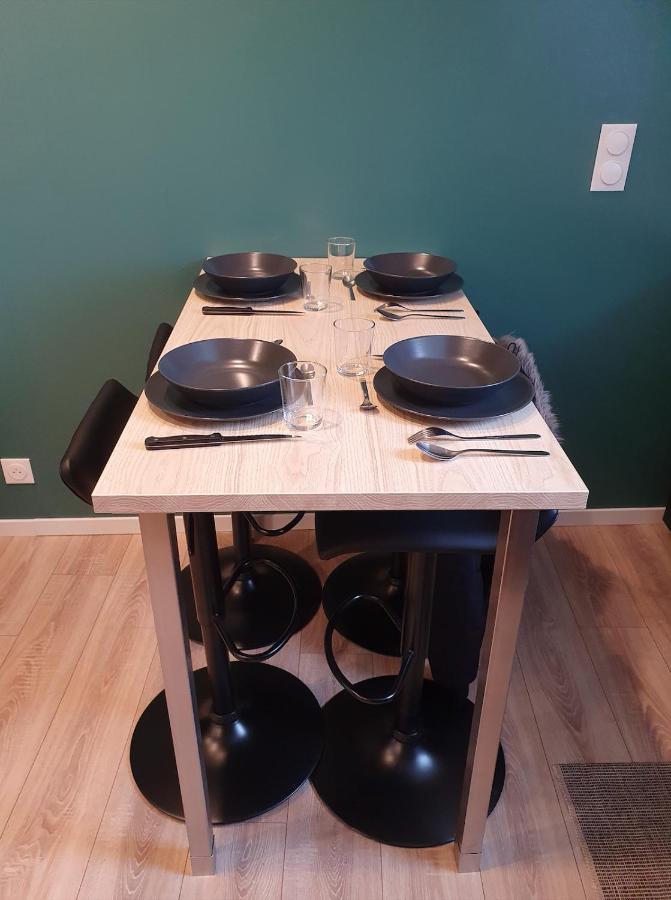 Le Nantais - Appartement Avec Chambre - Hypercentre De Nantes Buitenkant foto